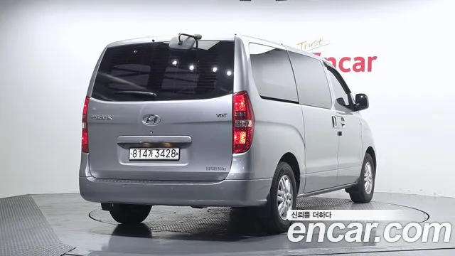 Hyundai Staria 2016 thumb 7