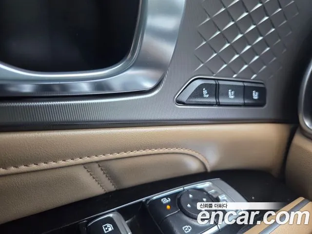 Kia Sorento 2025 thumb 2