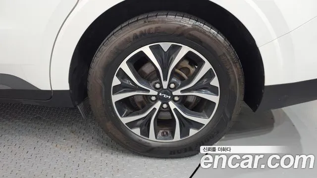 Kia Carnival 2022 thumb 8