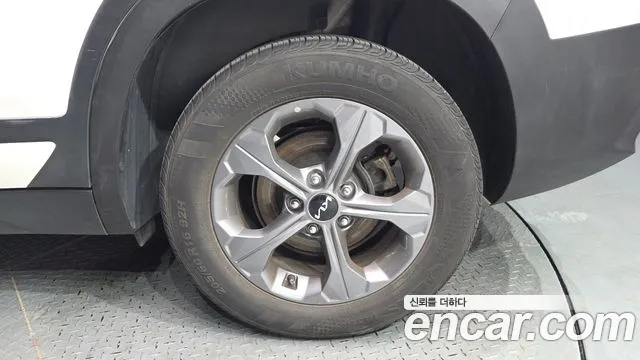 Kia Seltos 2022 thumb 2