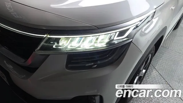 Kia Seltos 2022 thumb 4