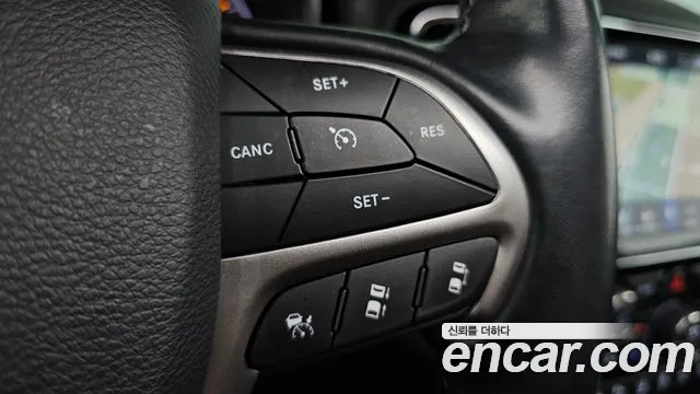 Jeep Grand Cherokee 2020 thumb 5