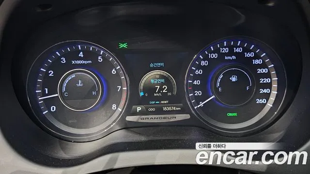 Hyundai Grandeur 2011 thumb 10
