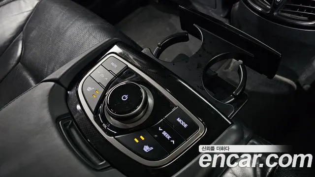 Hyundai Grandeur 2011 thumb 12