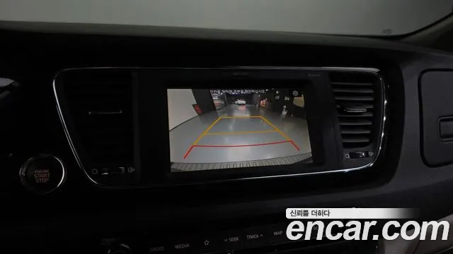 Kia Carnival 2020 thumb 10