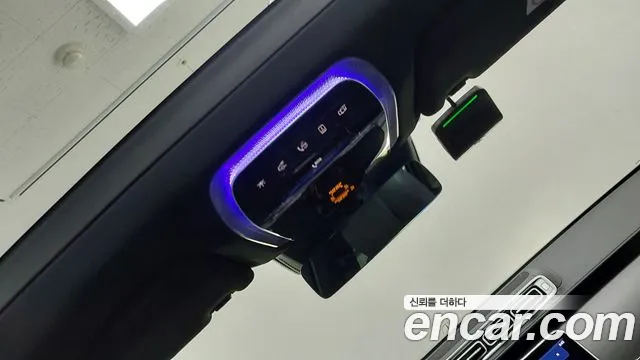 Mercedes-Benz S-Class 2025 thumb 5