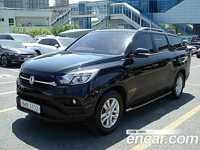 KGM Rexton 2018 thumb 11