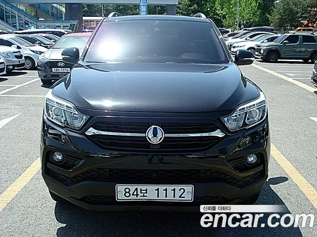 KGM Rexton 2018 thumb 6