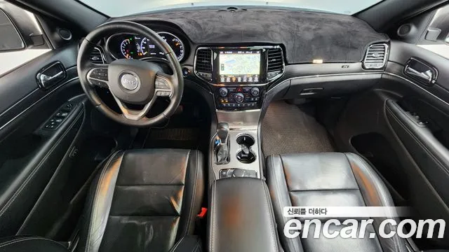 Jeep Grand Cherokee 2021 thumb 6