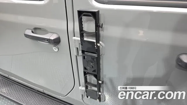 Jeep Wrangler 2023 thumb 5