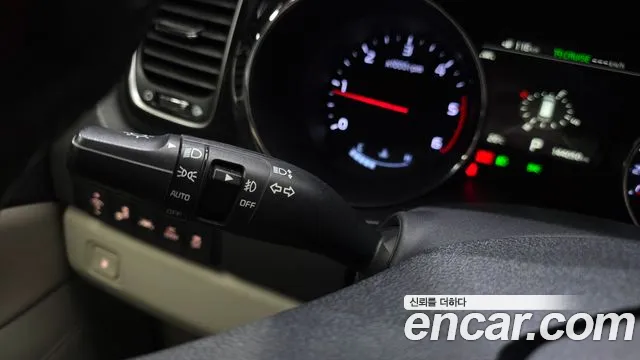 Kia Carnival 2019 thumb 4