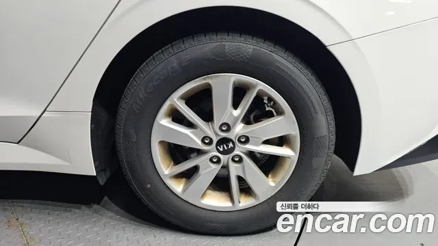 Kia K5 2020 thumb 11