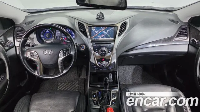 Hyundai Grandeur 2013 thumb 9