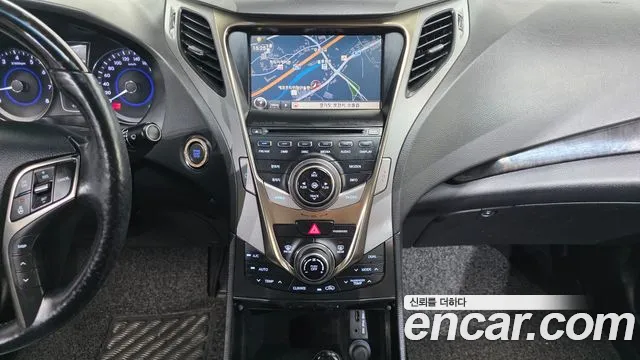 Hyundai Grandeur 2013 thumb 7