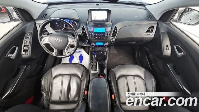 Hyundai Tucson 2013 thumb 12