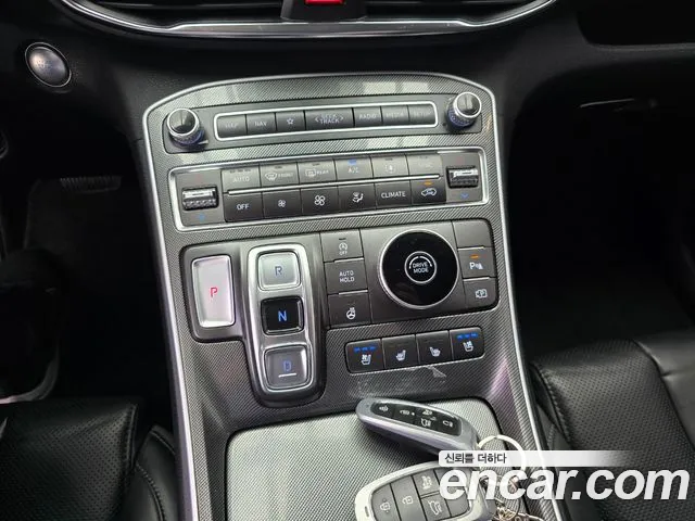 Hyundai Santa Fe 2021 thumb 6