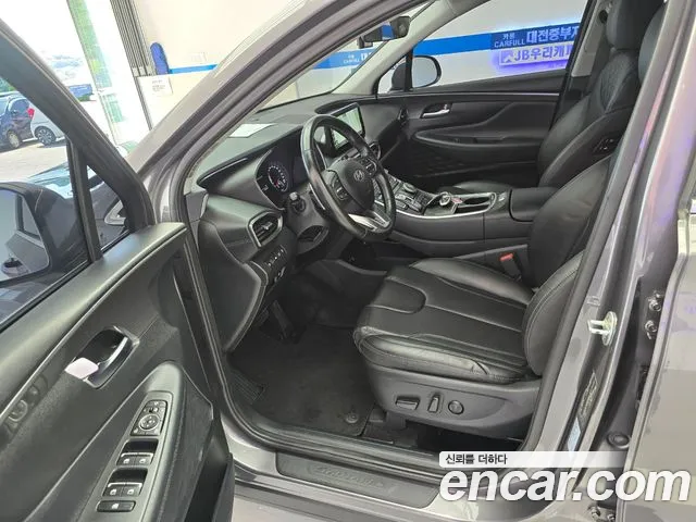 Hyundai Santa Fe 2021 thumb 10