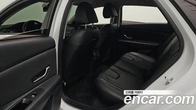 Hyundai Elantra 2021 thumb 10