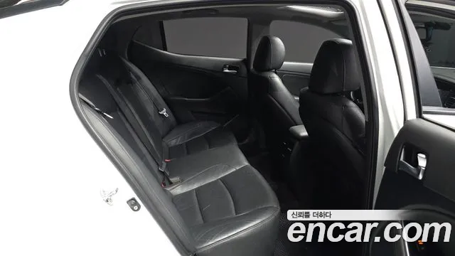 Kia K5 2014 thumb 10
