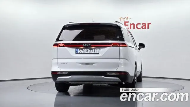 Kia Carnival 2022 thumb 9
