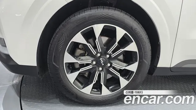 Kia Carnival 2022 thumb 10