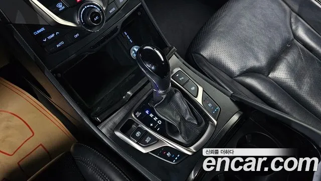 Hyundai Grandeur 2013 thumb 10