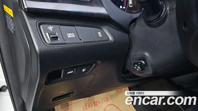 Hyundai Grandeur 2013 thumb 6