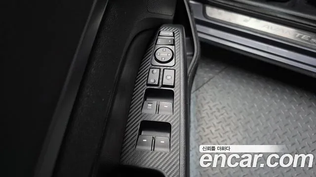 Hyundai Avante 2017 thumb 5