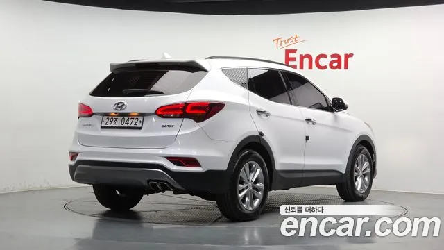 Hyundai Santafe 2016 thumb 6