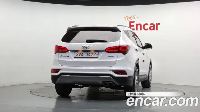 Hyundai Santafe 2016 thumb 5