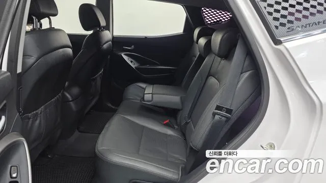 Hyundai Santafe 2016 thumb 12