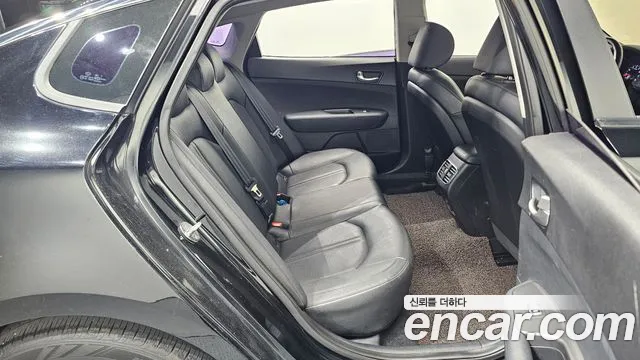 Kia K5 2015 thumb 11
