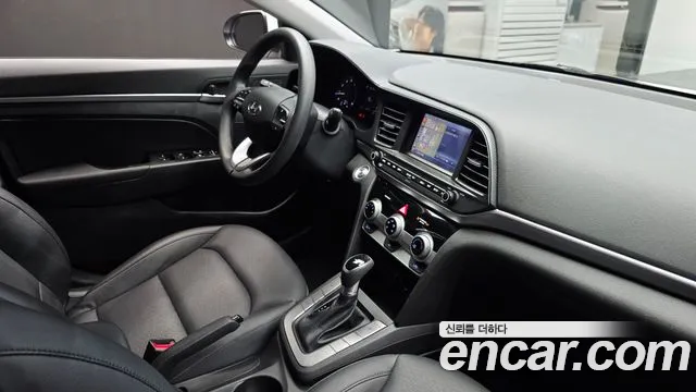 Hyundai Avante 2019 thumb 2
