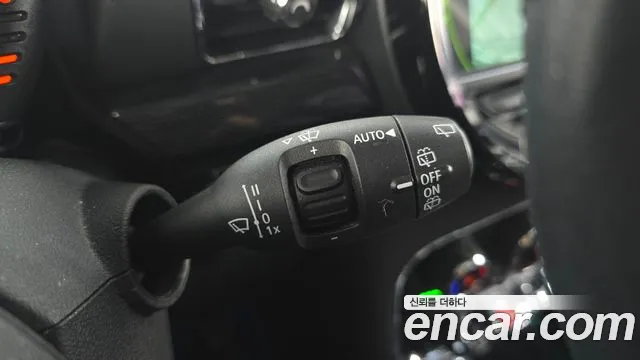 Mini Clubman 2016 thumb 11