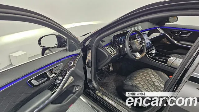 Mercedes-Benz S-Class 2021 thumb 9