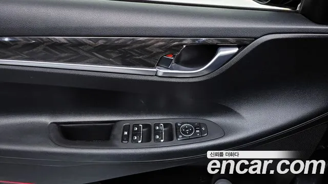 Hyundai Grandeur 2018 thumb 8