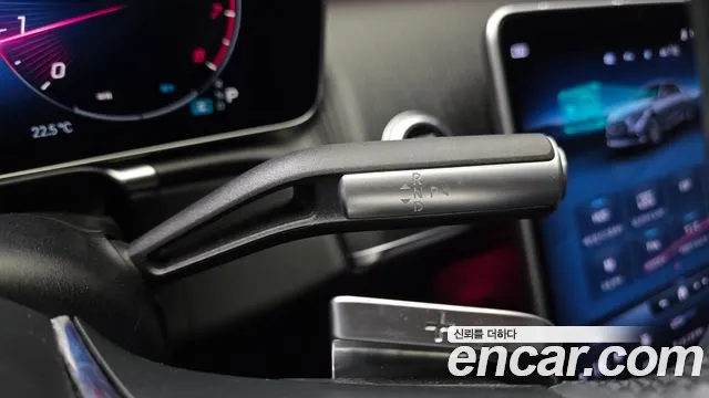 Mercedes-Benz S-Class 2021 thumb 5