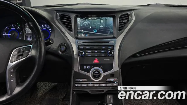 Hyundai Grandeur 2015 thumb 10