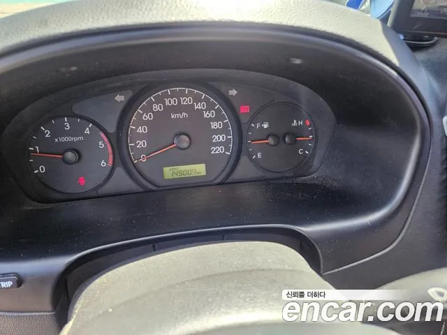 Hyundai Staria 2011 thumb 8