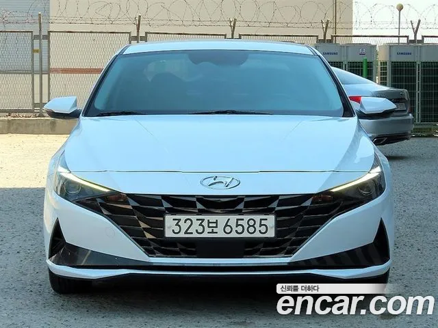 Hyundai Elantra 2021 thumb 4