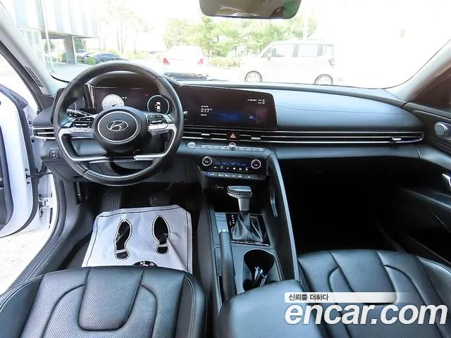 Hyundai Elantra 2021 thumb 12
