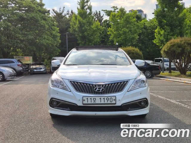 Hyundai Grandeur 2015 thumb 3