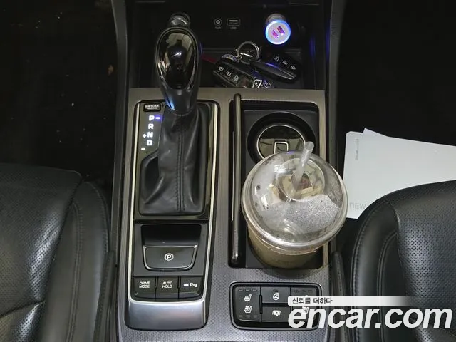 Hyundai Aslan 2015 thumb 9
