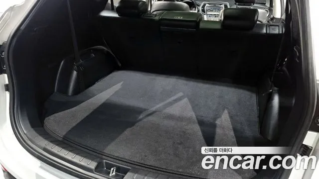 Hyundai DM 2013 thumb 5