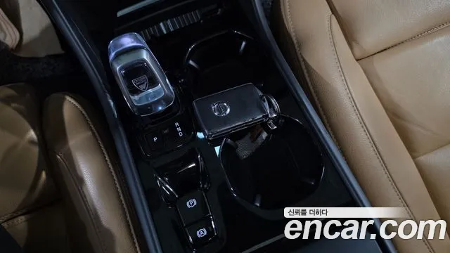 Volvo XC40 2020 thumb 4