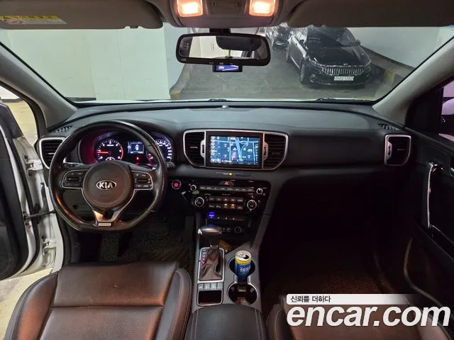 Kia Sportage 2018 thumb 10