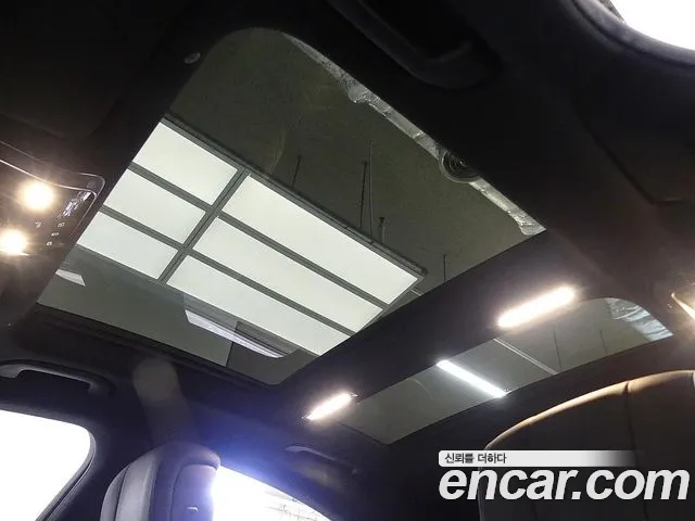 Mercedes-Benz S-Class 2021 thumb 2