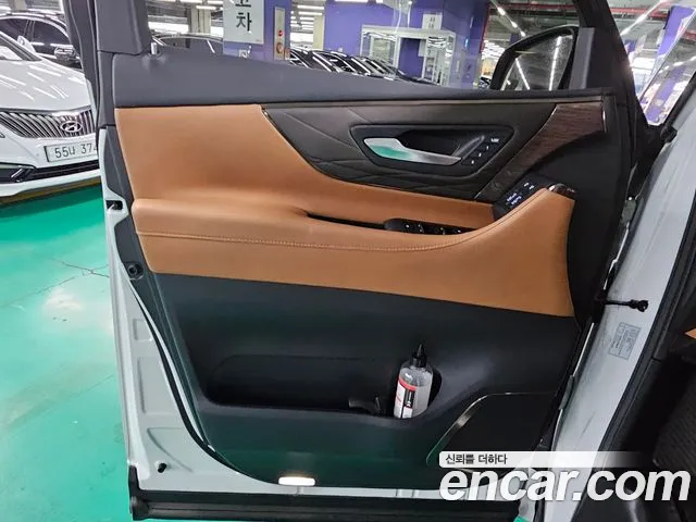 Toyota Alphard 2023 thumb 11