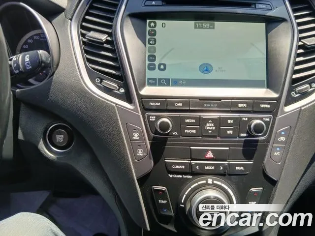 Hyundai Санта Фе 2015 thumb 6