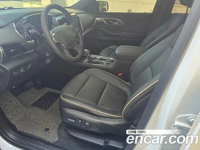 Chevrolet Traverse 2022 thumb 2